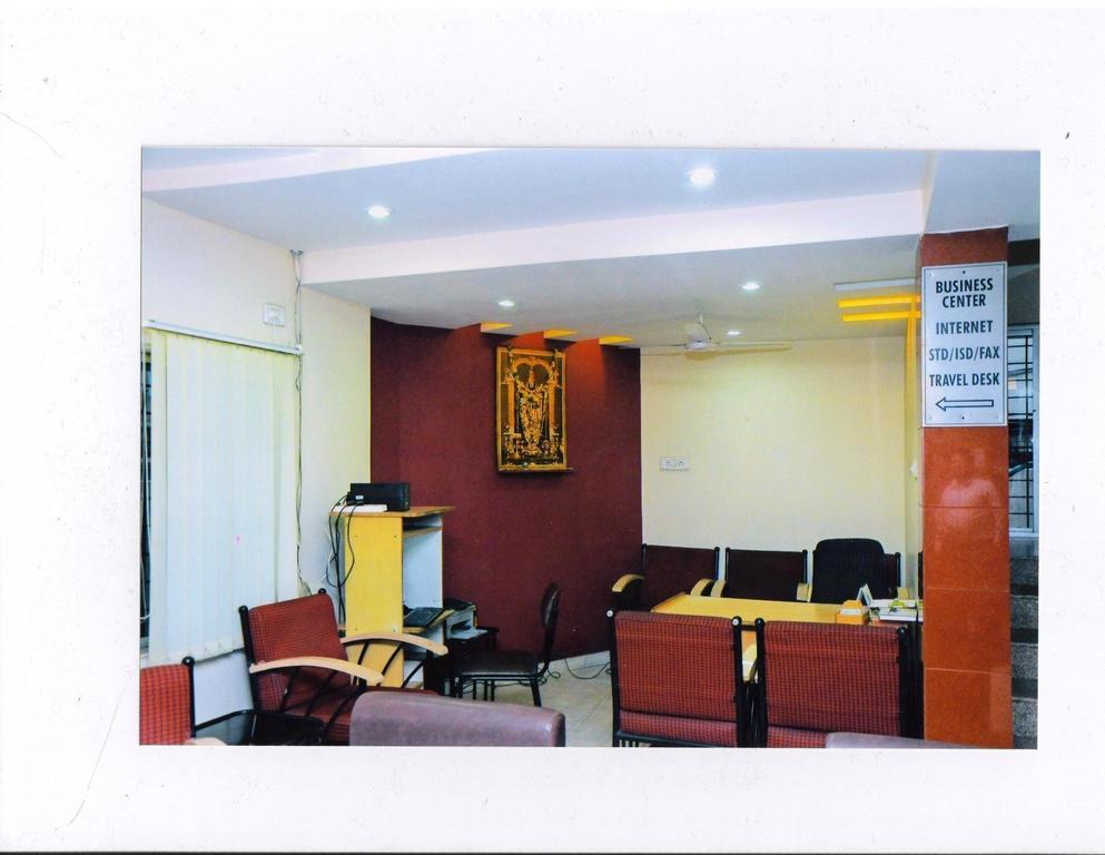 Hotel Padmini Residency Hyderabad Exterior foto