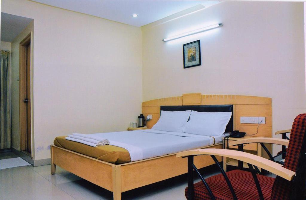 Hotel Padmini Residency Hyderabad Exterior foto