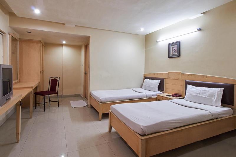 Hotel Padmini Residency Hyderabad Exterior foto